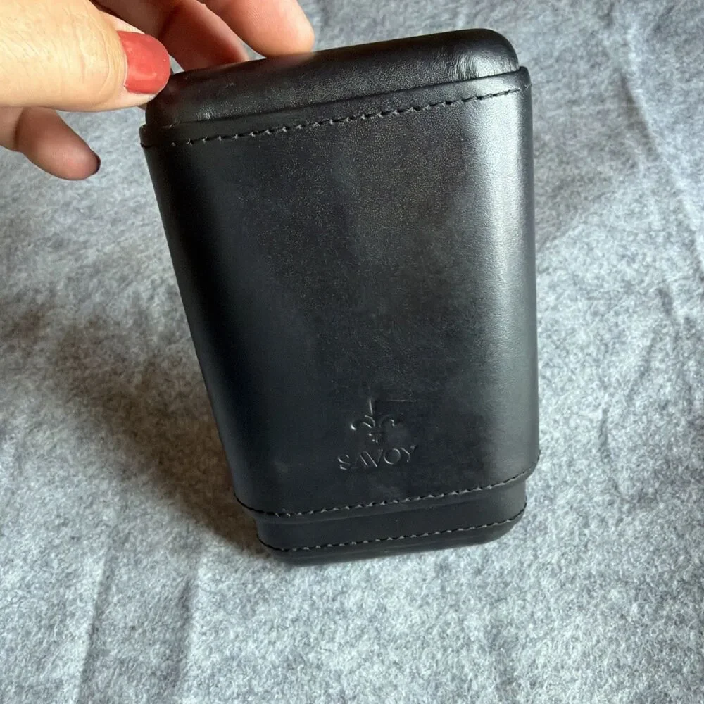 Vintage  Genuine  Leather Cigar Case Holder for 3 Cigars, Spain Made   7981/17
